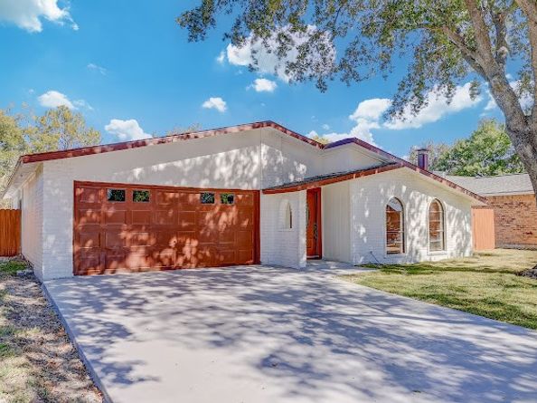 7311 La Mesa Drive, Houston TX 77083