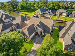 6075 Longmire Trail, Conroe TX 77304