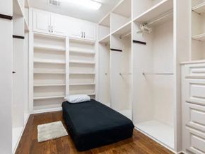 6806 Heron Dr, Houston TX 77087