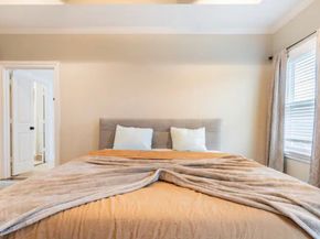 6806 Heron Dr, Houston TX 77087