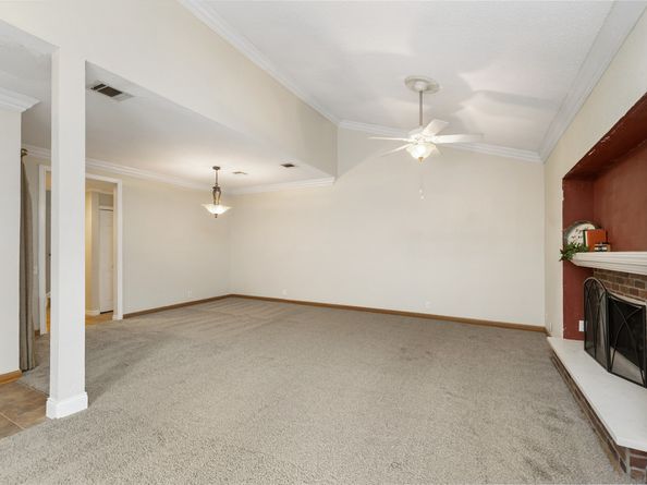 1621 Prairie Mark Lane, Houston TX 77077