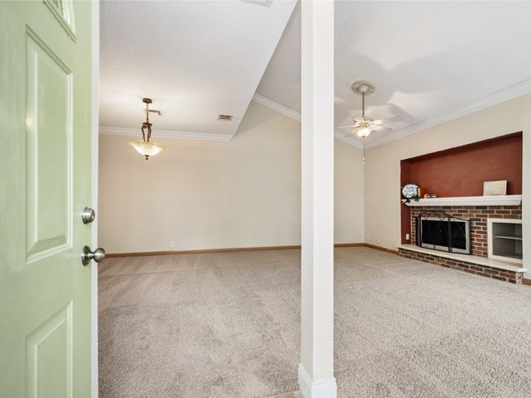 1621 Prairie Mark Lane, Houston TX 77077