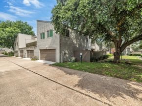 1621 Prairie Mark Lane, Houston TX 77077