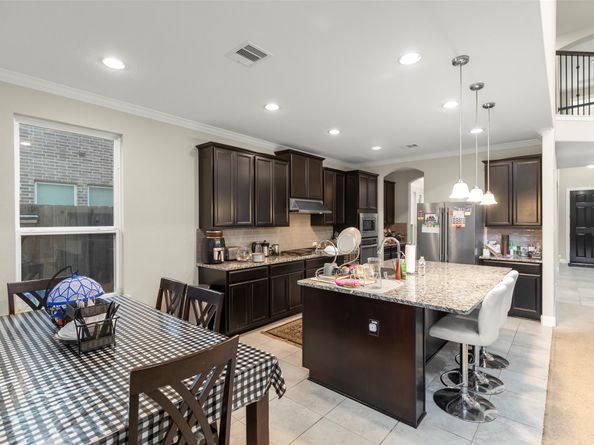 14 Monarch Court Court, Sugar Land TX 77498