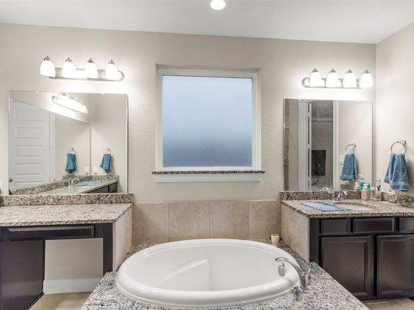 14 Monarch Court Court, Sugar Land TX 77498