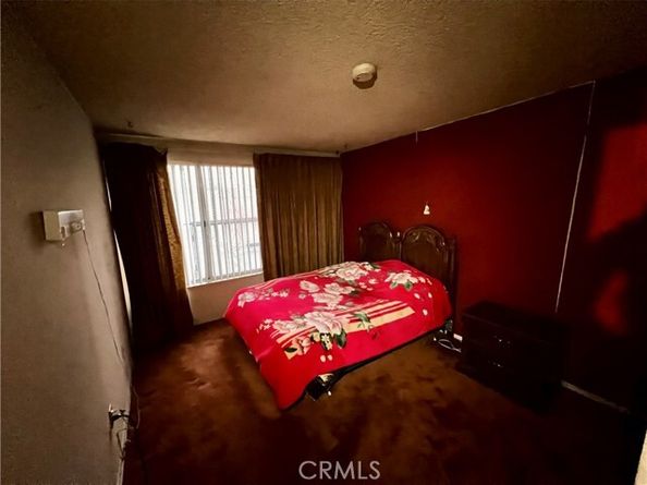 9688 Kewen Avenue, Pacoima (los Angeles) CA 91331