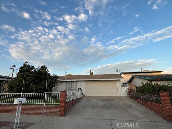 9688 Kewen Avenue, Pacoima (los Angeles) CA 91331
