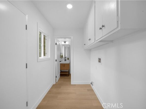 16938 Knapp Street, Northridge (los Angeles) CA 91343