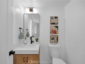 16938 Knapp Street, Northridge (los Angeles) CA 91343