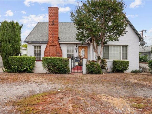 952 N 4th, Upland CA 91786