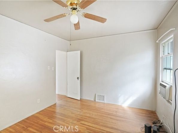 952 N 4th, Upland CA 91786