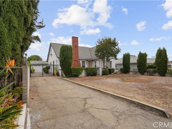 952 N 4th, Upland CA 91786