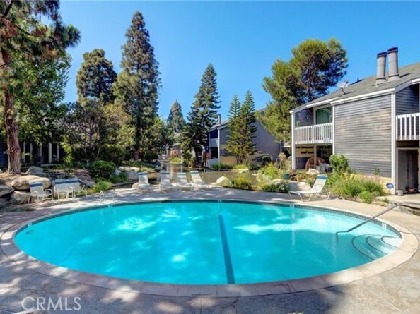 25655 Pine Creek Lane, Wilmington (los Angeles) CA 90744