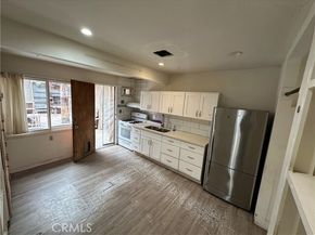 1137 Cabrillo Avenue, Venice (los Angeles) CA 90291