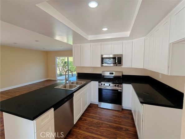 10065 Hillview, Chatsworth (los Angeles) CA 91311