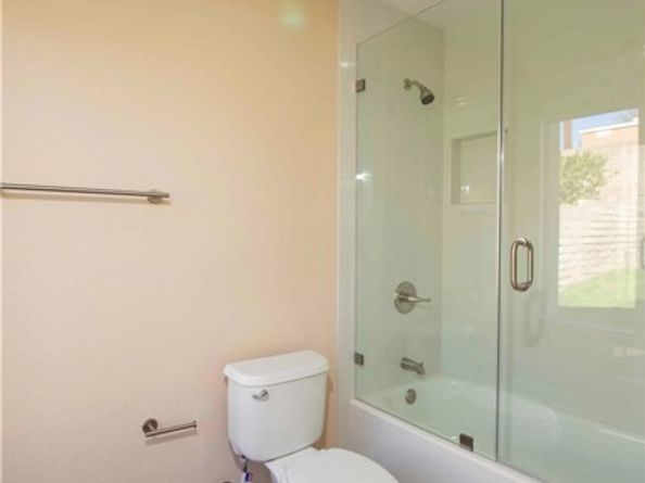 10065 Hillview, Chatsworth (los Angeles) CA 91311