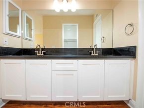10065 Hillview, Chatsworth (los Angeles) CA 91311