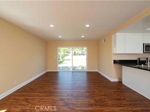 10065 Hillview, Chatsworth (los Angeles) CA 91311