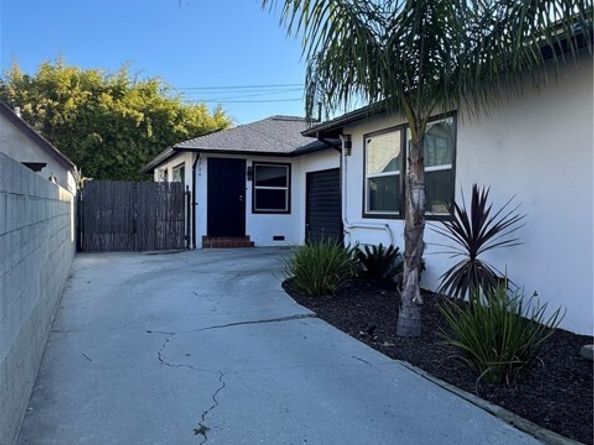 3707 Valleybrink 37073709, Los Angeles CA 90039