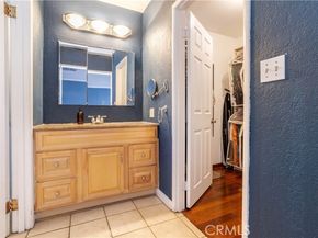 17101 Gault, Los Angeles CA 91406