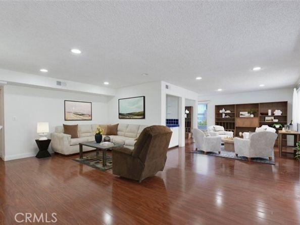 5343 Yarmouth Avenue 201, Encino (los Angeles) CA 91316