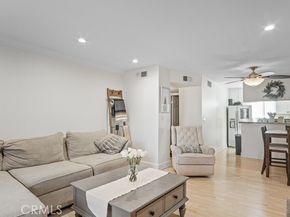 7035 Woodley Avenue 203, Van Nuys (los Angeles) CA 91406