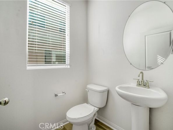 18447 W Mural, Northridge (los Angeles) CA 91325