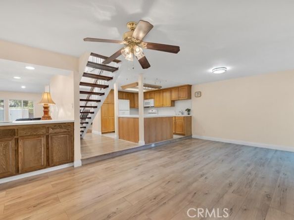 10121 Larwin Avenue 3, Chatsworth (los Angeles) CA 91311