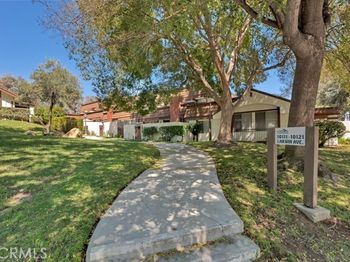10121 Larwin Avenue
