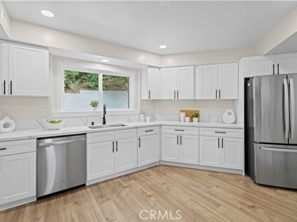 2400 Nalin, Los Angeles CA 90077