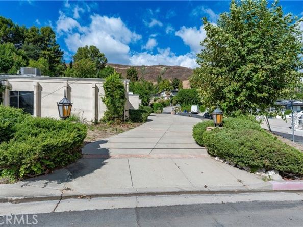 20300 Angelina Place, Woodland Hills (los Angeles) CA 91364