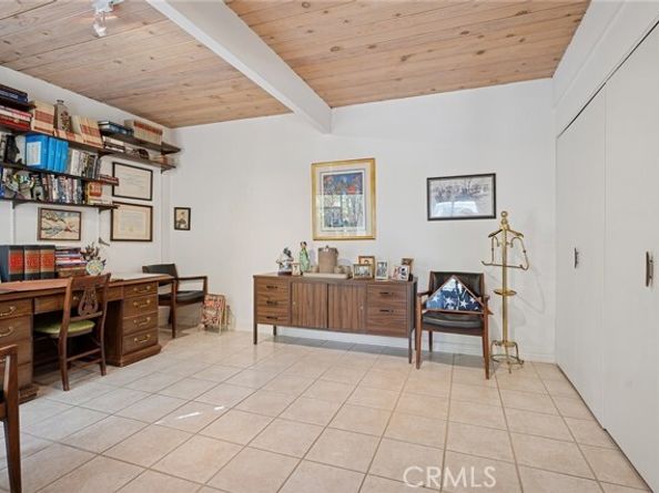 20300 Angelina Place, Woodland Hills (los Angeles) CA 91364