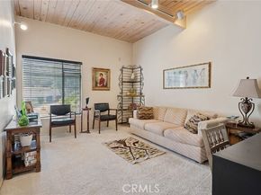 20300 Angelina Place, Woodland Hills (los Angeles) CA 91364