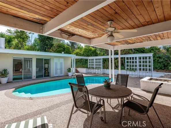 20300 Angelina Place, Woodland Hills (los Angeles) CA 91364