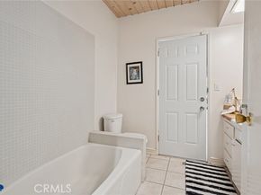 20300 Angelina Place, Woodland Hills (los Angeles) CA 91364