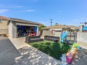 1605 251st Street, Harbor City (los Angeles) CA 90710