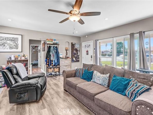 1605 251st Street, Harbor City (los Angeles) CA 90710