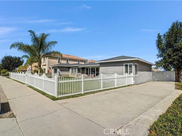 1605 251st Street, Harbor City (los Angeles) CA 90710