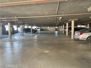 6255 Woodman 203, Los Angeles CA 91401