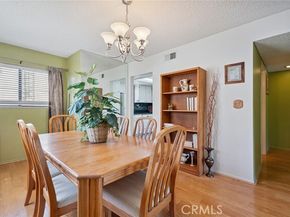 14325 Foothill Boulevard 34, Sylmar (los Angeles) CA 91342