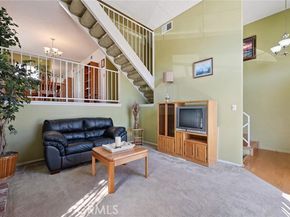 14325 Foothill Boulevard 34, Sylmar (los Angeles) CA 91342