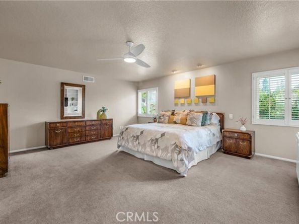 7156 Castle Peak, West Hills (los Angeles) CA 91307