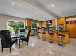 7156 Castle Peak, West Hills (los Angeles) CA 91307