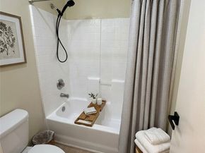 15766 Midwood 4, Granada Hills (los Angeles) CA 91344