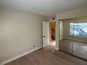 15766 Midwood 4, Granada Hills (los Angeles) CA 91344