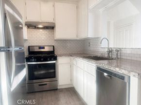 13801 Oxnard Street 206, Los Angeles CA 91401