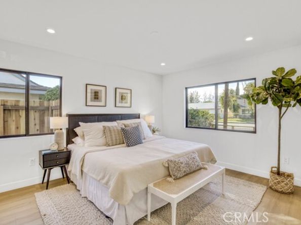 7932 Woodlake, West Hills (los Angeles) CA 91304