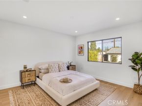 7932 Woodlake, West Hills (los Angeles) CA 91304