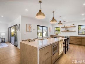 7932 Woodlake, West Hills (los Angeles) CA 91304