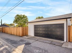 7932 Woodlake, West Hills (los Angeles) CA 91304